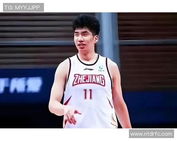 新疆名宿篮球明星的辉煌历程与对中国篮球的深远影响